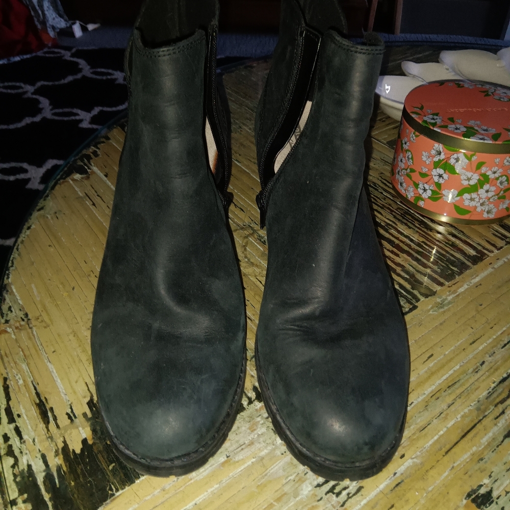 Clark boots - Picture 2 of 5